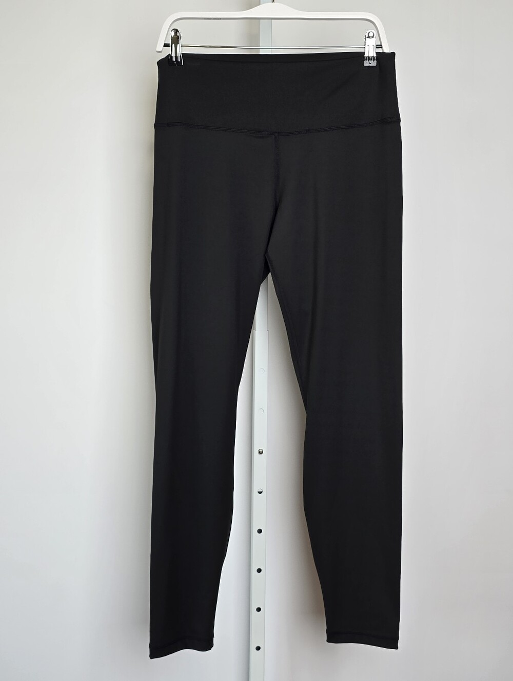 lululemon Black High Rise Full Length Performance Leggings Women's Size 12 - Picture 3 of 6